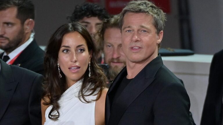 Brad Pitt ve Ines de Ramon’un aşk pozları! Taylor Swift’in düğününe katıldılar